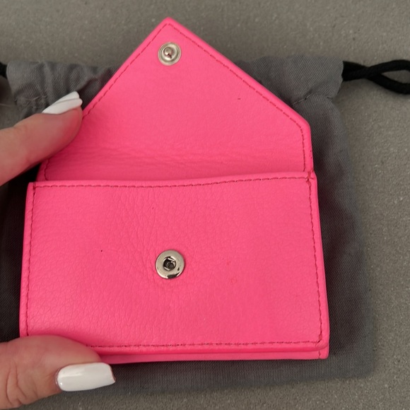 COPY - Balenciaga wallet - Picture 2 of 8